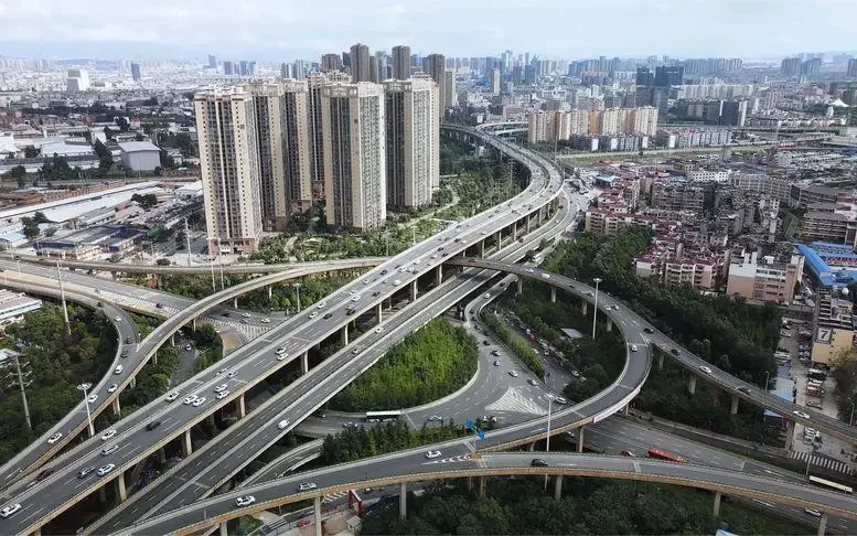 昆明·菊花村立交桥