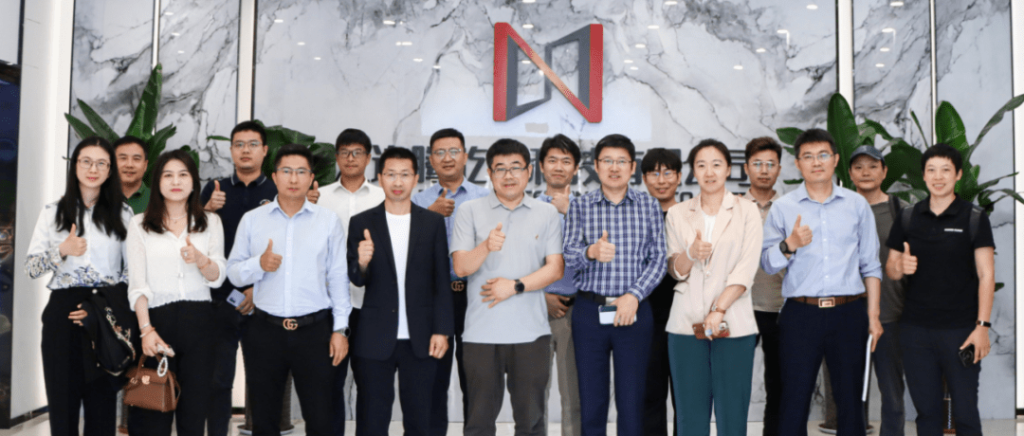 大连软件协会带领会员企业莅临大连腾屹信科技有限... 大连软件协会带领会员企业莅临大连腾屹信科技有限...